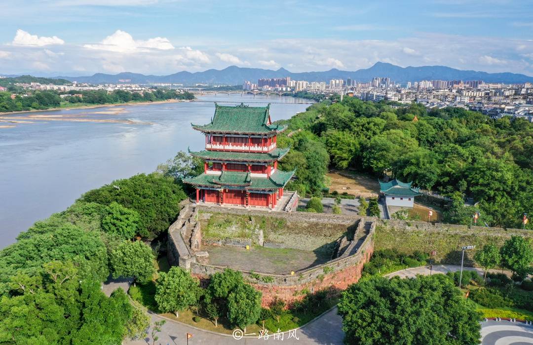 赣州十大适合春季旅游的地方2025年排行榜前十名榜单出炉 赣州十大适合春季旅游的地方2025年排行榜前十名榜单出炉