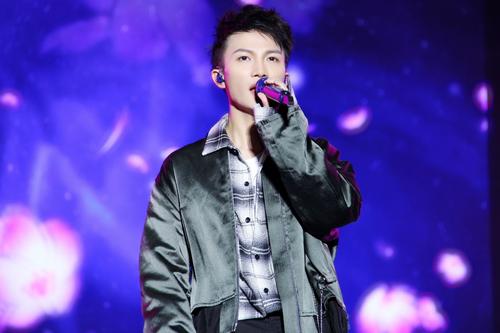 台湾乐坛十大唱作男歌手2025年排行榜前十名榜单出炉