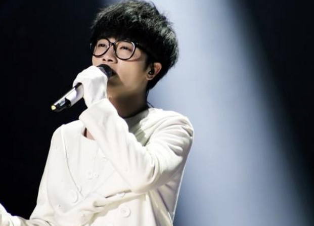 许嵩音乐专辑2026年最新热度口碑双榜对比