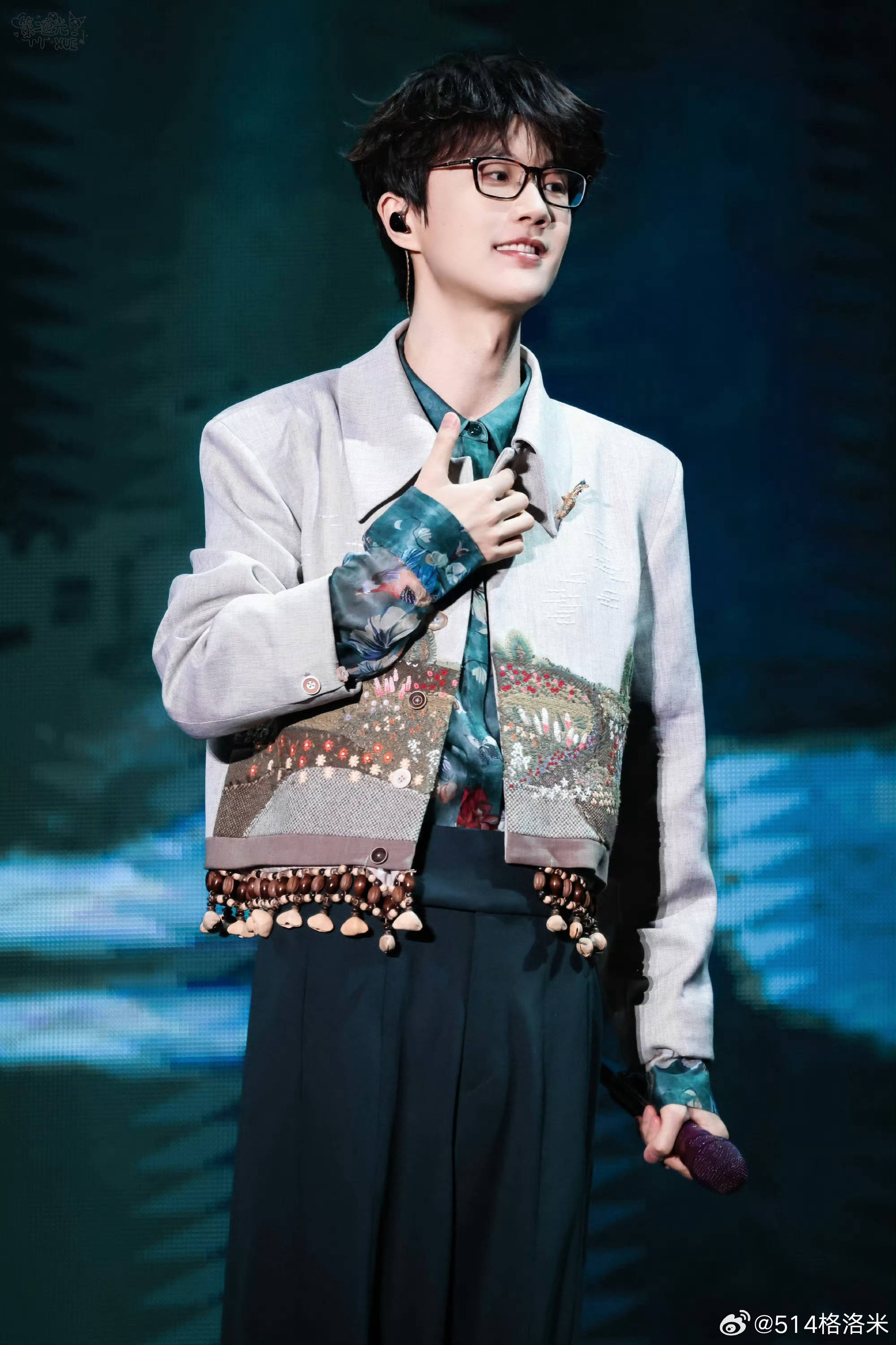 许嵩音乐专辑2026年最新热度口碑双榜对比