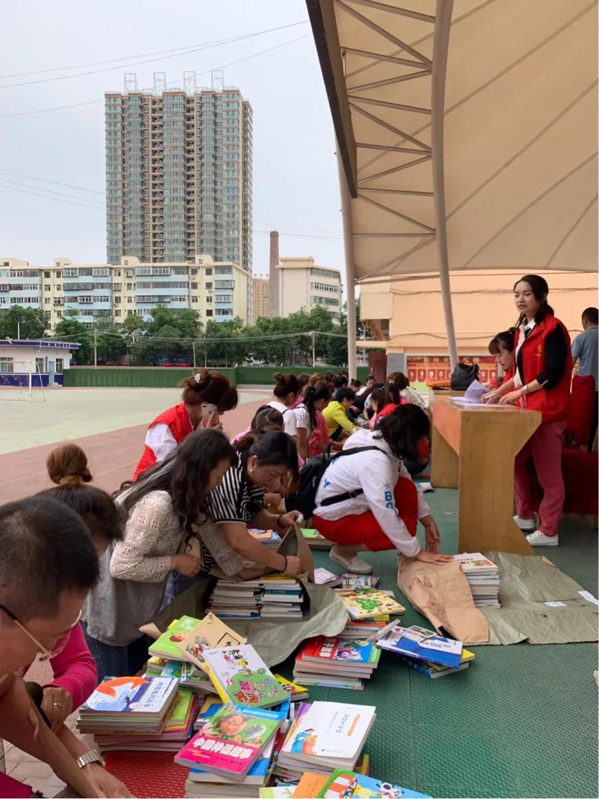 香港十大高楼2026年最新热度口碑双榜对比 香港十大高楼2026年最新热度口碑双榜对比