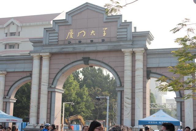 呼和浩特十大广受青睐玩的景点2026年本年度热度口碑双榜对比