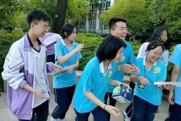 四川十大高中2026年本年度热度口碑双榜对比 四川十大高中2026年本年度热度口碑双榜对比