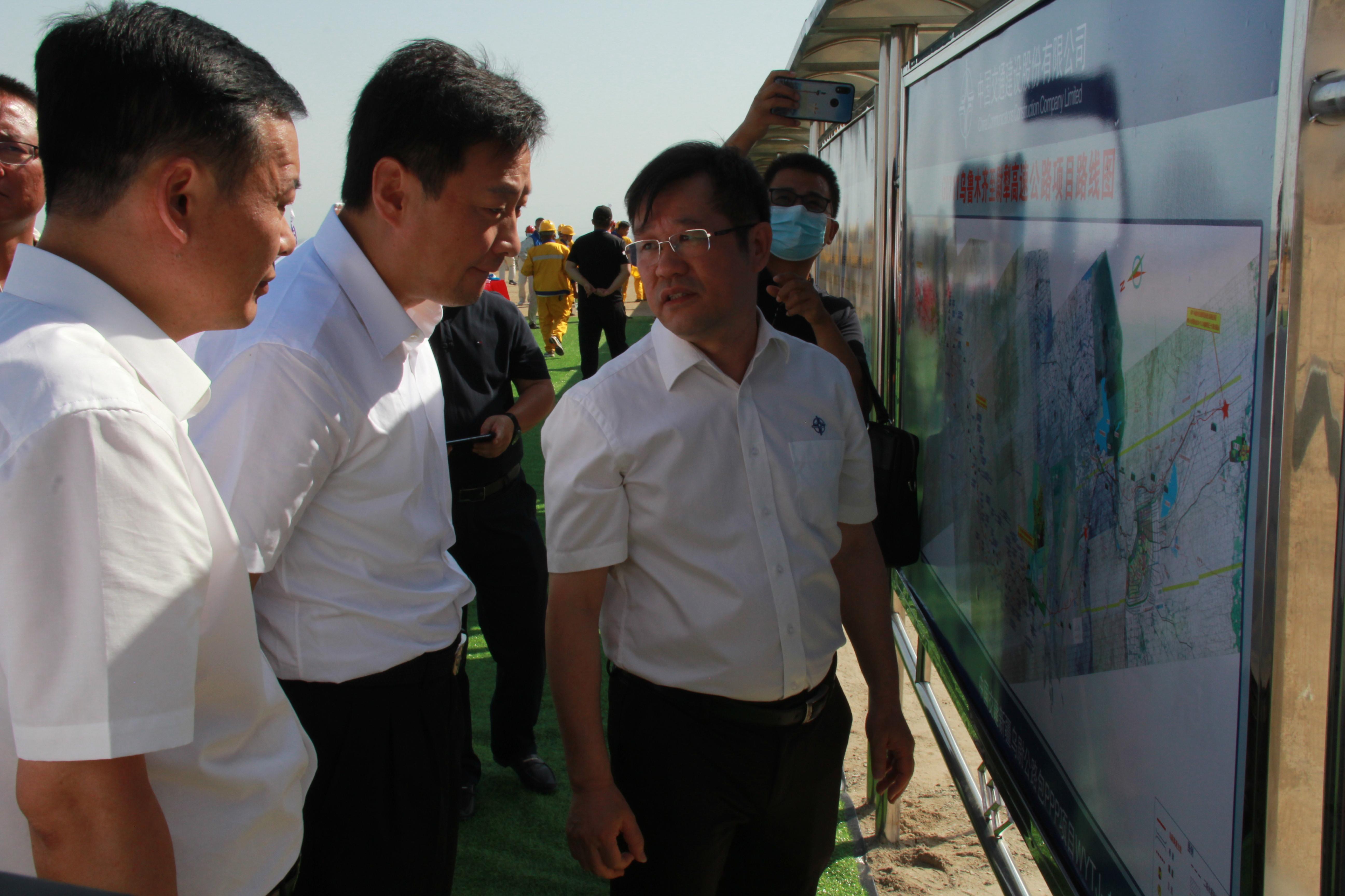 新疆十大著名景点2026年本年度热度口碑双榜对比 新疆十大著名景点2026年本年度热度口碑双榜对比