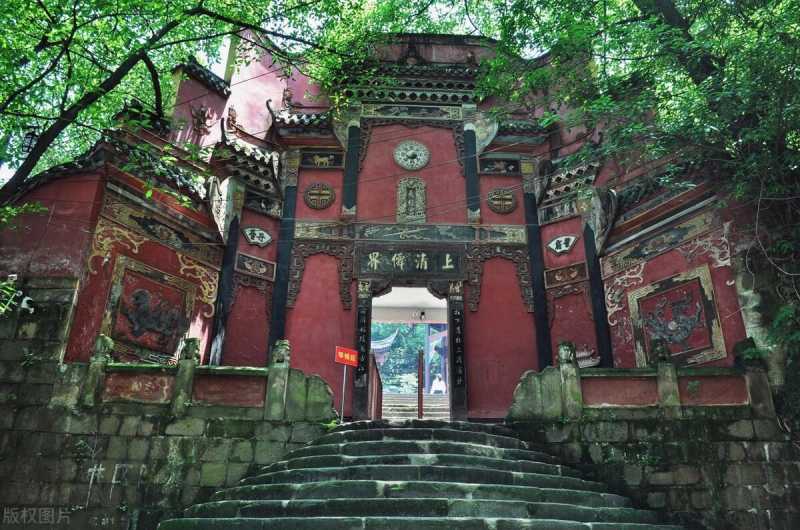 中国十大著名道观2026年本年度热度口碑双榜对比