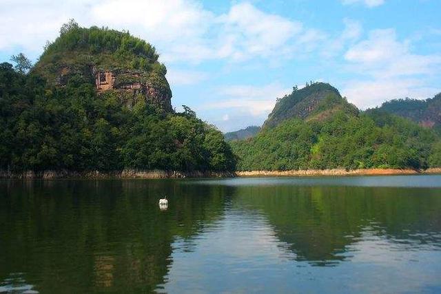 三明市建宁县十大著名旅游景点2026年本年度热度口碑双榜对比 三明市建宁县十大著名旅游景点2026年本年度热度口碑双榜对比