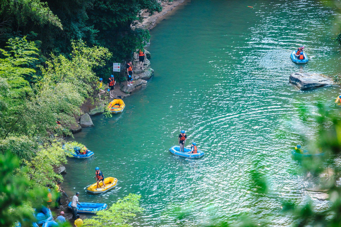 杭州十大漂流景点2026年本年度热度口碑双榜对比 杭州十大漂流景点2026年本年度热度口碑双榜对比