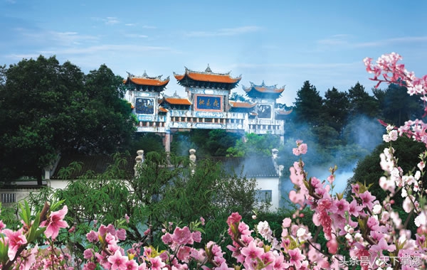 湖南十大最受欢迎景点2026年本年度热度口碑双榜对比