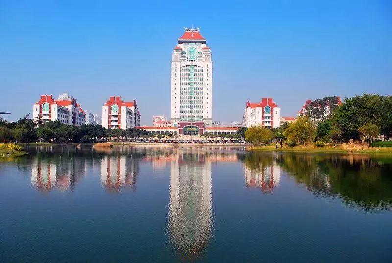 厦门市思明区十大著名旅游景点2026年本年度热度口碑双榜对比