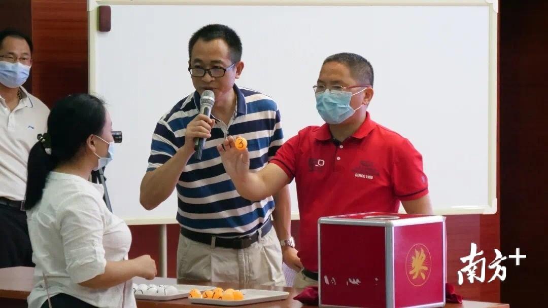 中国十大民办初中2026年本年度热度口碑双榜对比