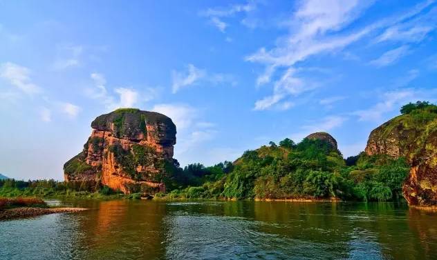 江西庐山市十大广受青睐玩的景点2026年本年度热度口碑双榜对比