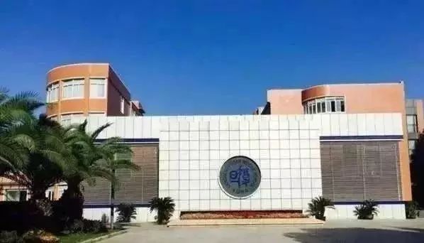 湖北十大图书馆2026年本年度热度口碑双榜对比