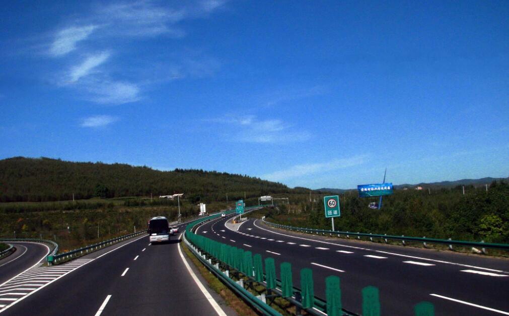 吉林十大夏季旅游好去处2026年本年度热度口碑双榜对比