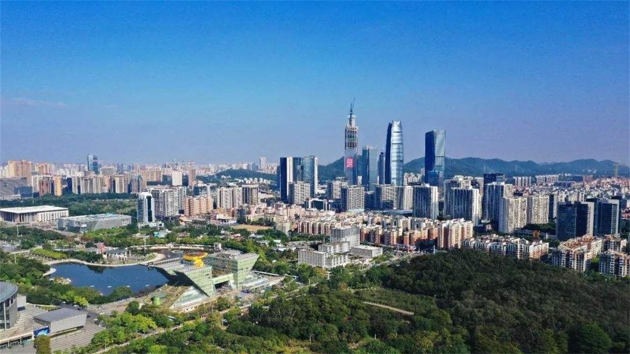香港十大热门综艺节目2026年本年度热度口碑双榜对比