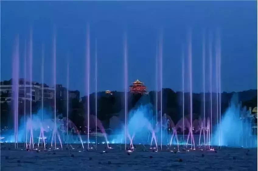 杭州十大中秋旅游好去处2026年本年度热度口碑双榜对比