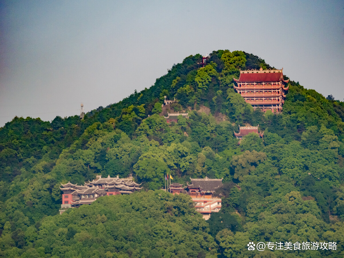 重庆市十大名山2026年本年度热度口碑双榜对比 重庆市十大名山2026年本年度热度口碑双榜对比