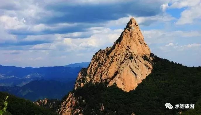 河北十大爬山好去处2026年本年度热度口碑双榜对比