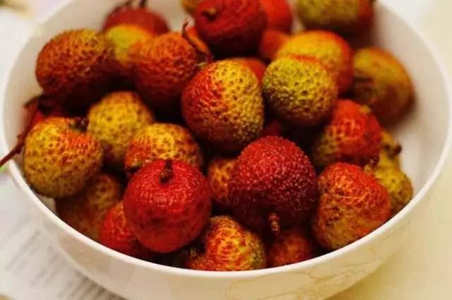 中国十大著名特产荔枝2026年本年度热度口碑双榜对比