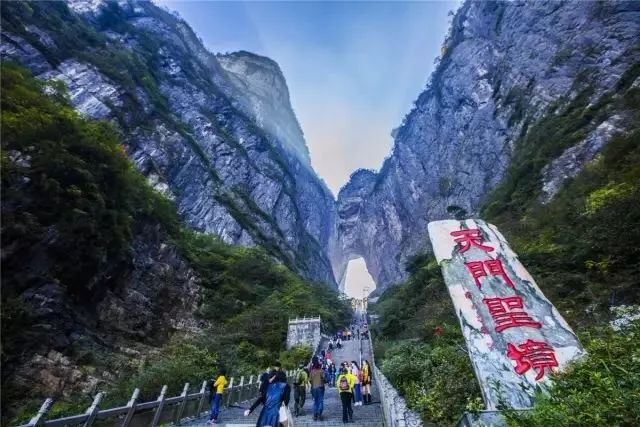 武陵源十大景点2026年本年度热度口碑双榜对比