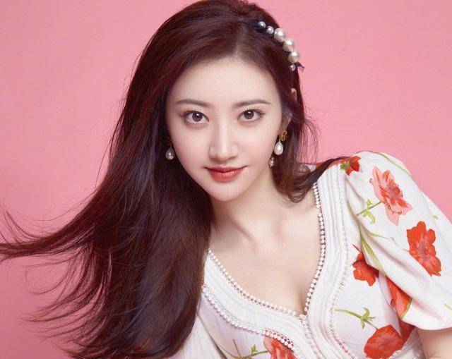 韩国十大长腿美女明星2026年本年度热度口碑双榜对比 韩国十大长腿美女明星2026年本年度热度口碑双榜对比